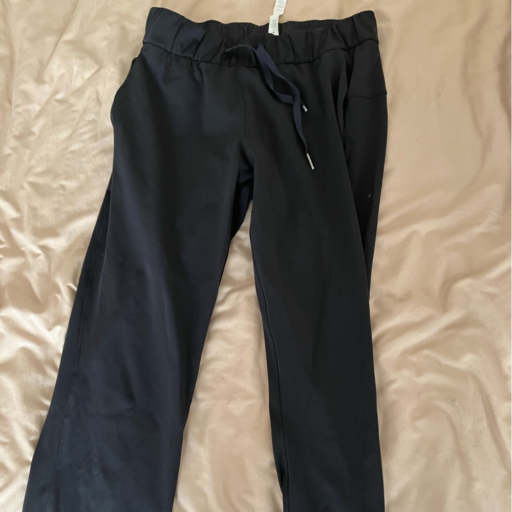 Lulu lemon travel pants size 4 black